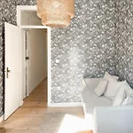 Апартаменти Cozy Janelas Verdes Лісабон