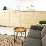 Апартаменти Cozy Janelas Verdes Лісабон