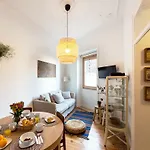 Apartment Cozy Janelas Verdes