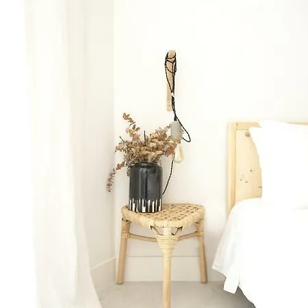 Cozy Janelas Verdes Apartment