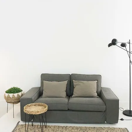 Cozy Janelas Verdes Apartment